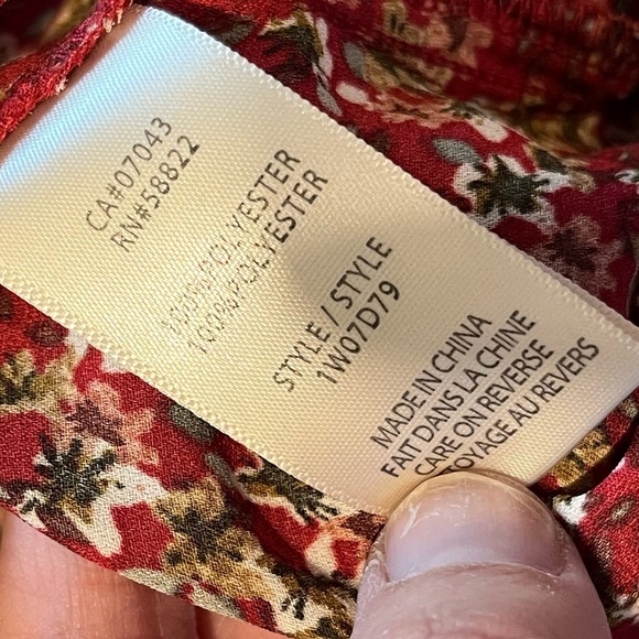 🌺 Max Studio Floral Wrap Blouse – Size 2X🌺 - Picture 3 of 9